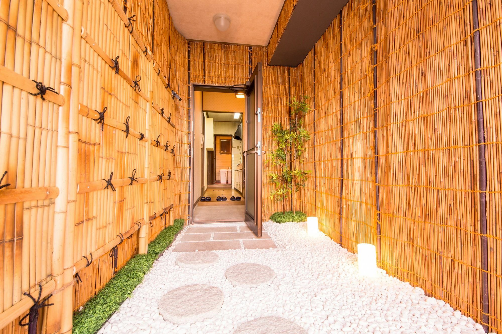 Kyoto Fushimi Lib Plus 외부 사진