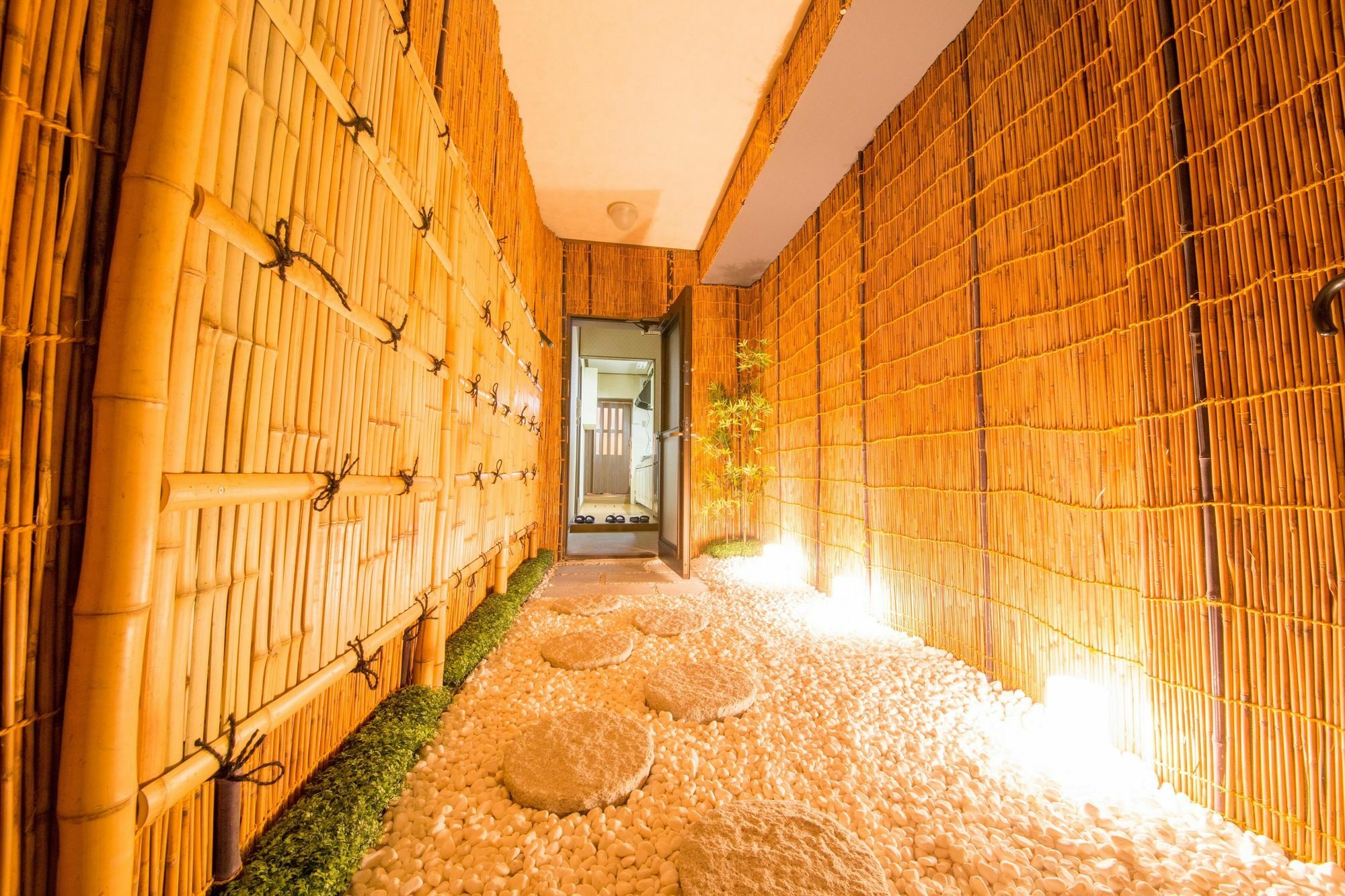 Kyoto Fushimi Lib Plus 외부 사진